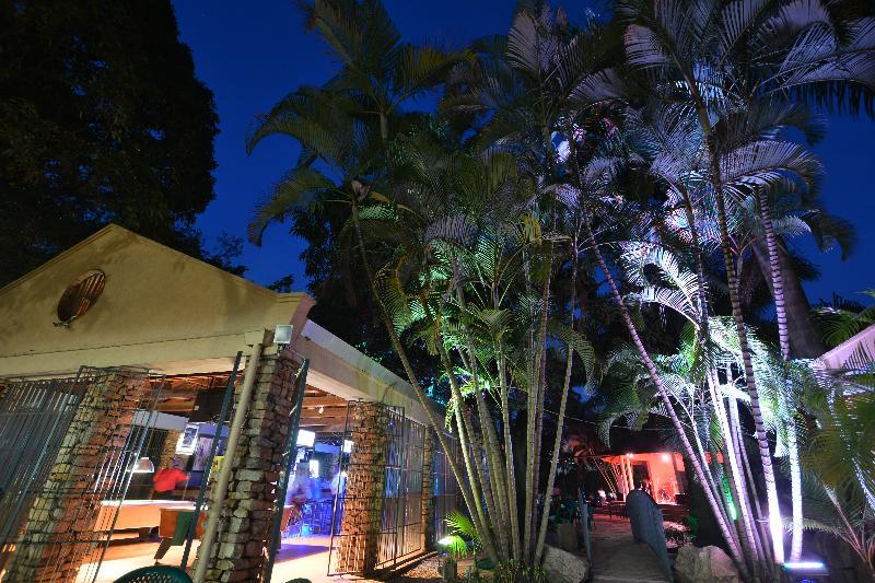 Speke Hotel 1996 Ltd Kampala Kültér fotó