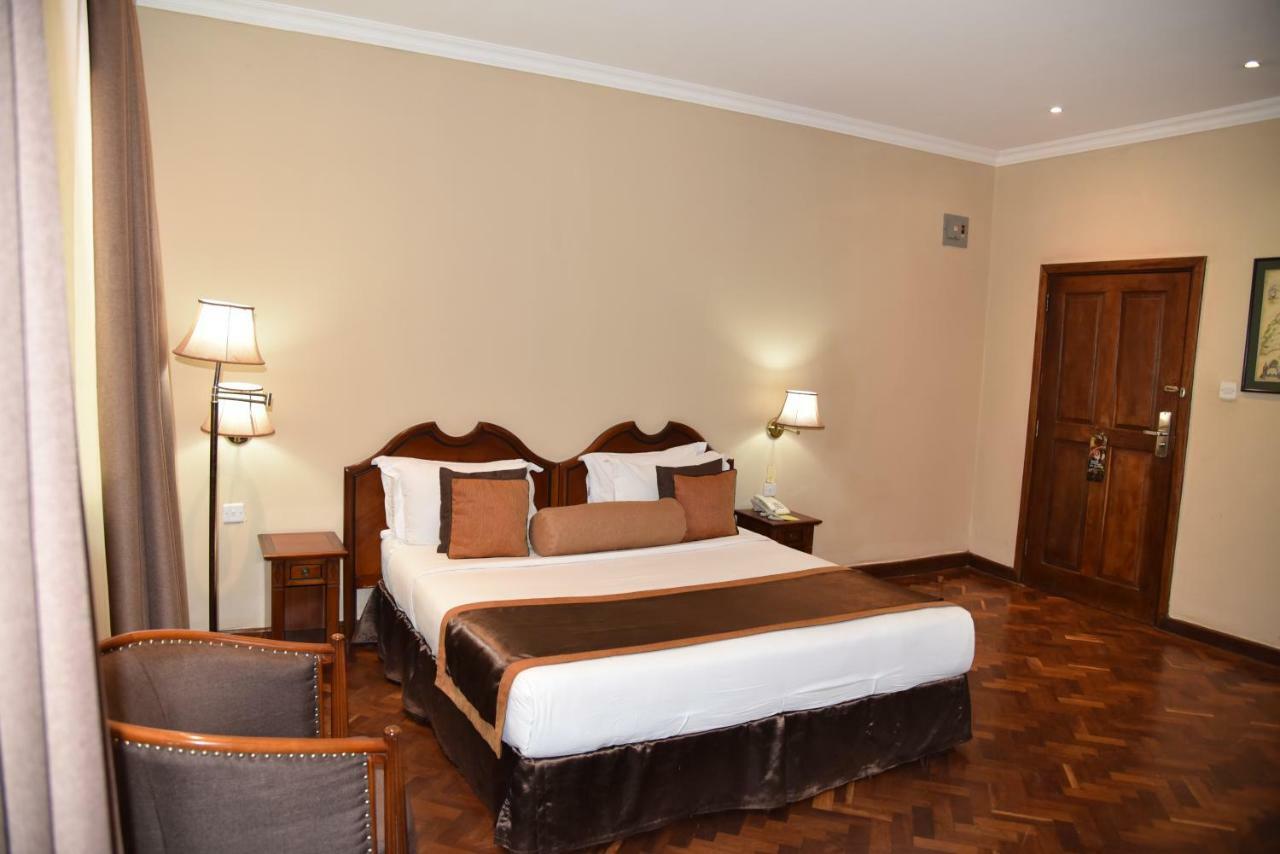 Speke Hotel 1996 Ltd Kampala Kültér fotó