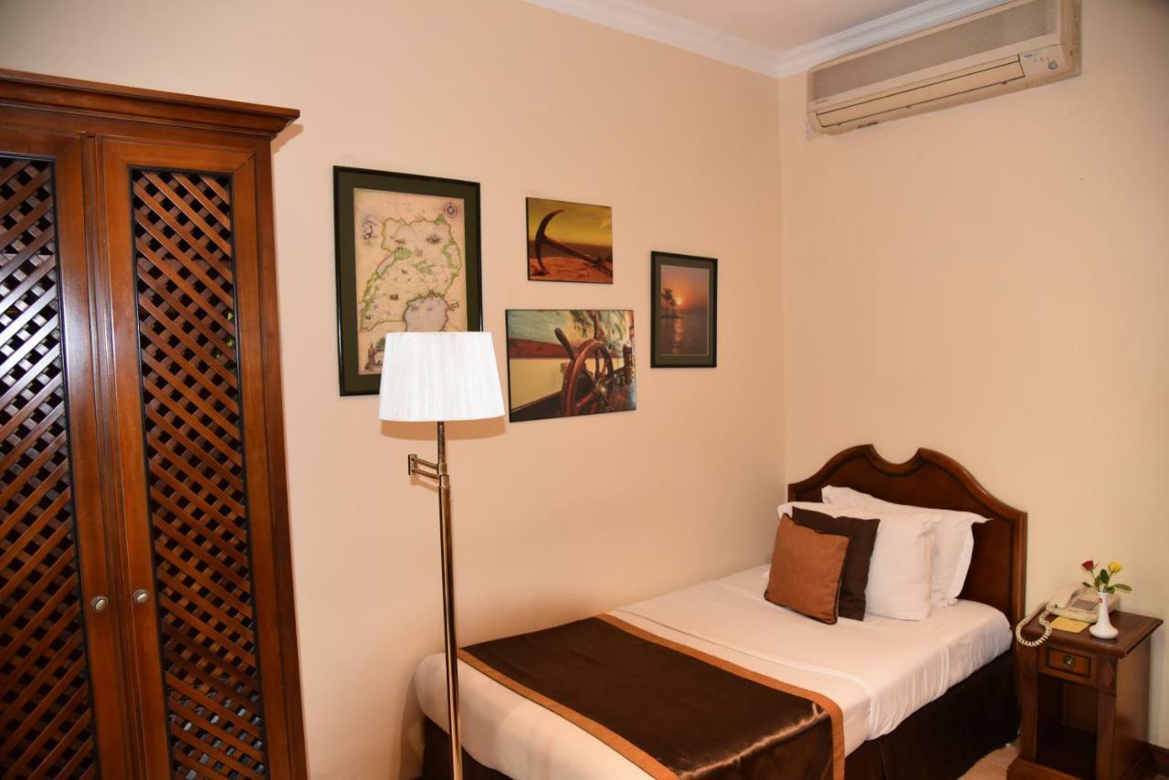 Speke Hotel 1996 Ltd Kampala Kültér fotó