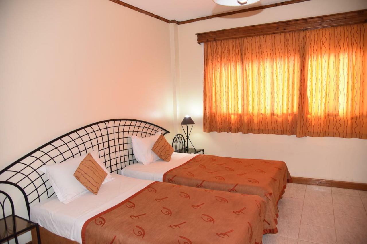Speke Hotel 1996 Ltd Kampala Kültér fotó
