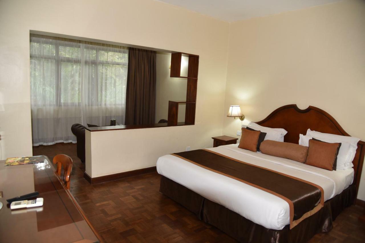 Speke Hotel 1996 Ltd Kampala Kültér fotó