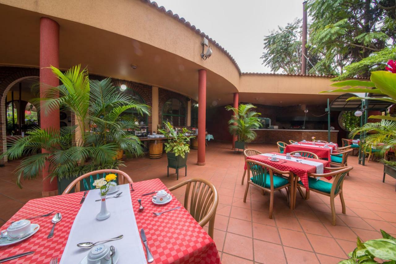 Speke Hotel 1996 Ltd Kampala Kültér fotó